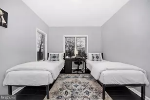 579 Bobcat Dr, Berkeley Springs, WV 25411 - Photo 15