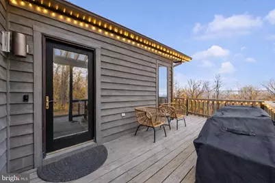 579 Bobcat Drive, Berkeley Springs, WV 25411 - Photo 23