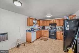 174 Hammer Hill Ln, Great Cacapon, WV 25422 - Photo 7