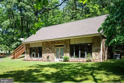 734 Log Cabin Lane, Berkeley Springs, WV 25411 - Photo 3