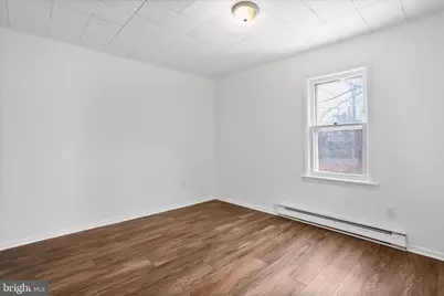 25 Harrison Avenue, Berkeley Springs, WV 25411 - Photo 23