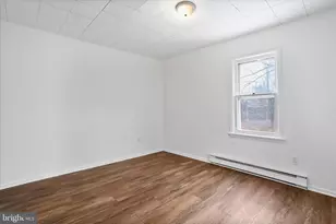 25 Harrison Ave, Berkeley Springs, WV 25411 - Photo 23