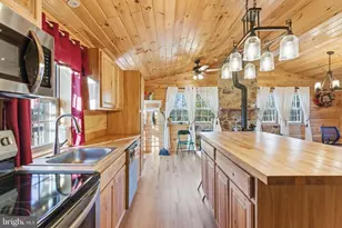 490 Stellar Way, Great Cacapon, WV 25422 - Photo 9