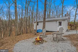 830 Wisteria Ln, Berkeley Springs, WV 25411 - Photo 19