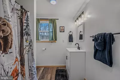 830 Wisteria Lane, Berkeley Springs, WV 25411 - Photo 15