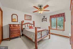 291 Dry Run Ln, Berkeley Springs, WV 25411 - Photo 15