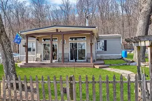 516 Roberts Rd, Great Cacapon, WV 25422 - Photo 1