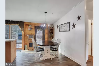 516 Roberts Road, Great Cacapon, WV 25422 - Photo 15