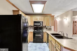 55 Morosko Ln, Berkeley Springs, WV 25411 - Photo 5