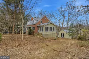 45 Rockwell Cir, Berkeley Springs, WV 25411 - Photo 3