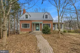 45 Rockwell Cir, Berkeley Springs, WV 25411 - Photo 1