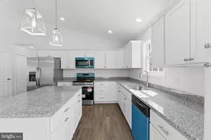 175 Fawn Run Ln, Hedgesville, WV 25427 - Photo 13