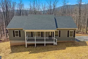 175 Fawn Run Ln, Hedgesville, WV 25427 - Photo 1