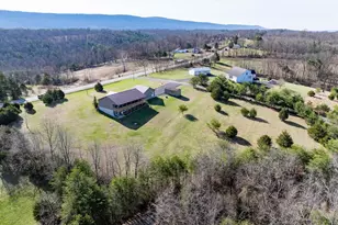 10 Jordan Hollow Ln, Berkeley Springs, WV 25411 - Photo 59