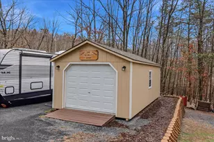 422 Birch Grove Ln, Berkeley Springs, WV 25411 - Photo 33