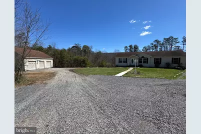 271 Packing Shed Road, Berkeley Springs, WV 25411 - Photo 3