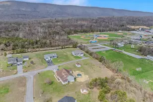 117 Mickey Mantle Ct, Berkeley Springs, WV 25411 - Photo 53