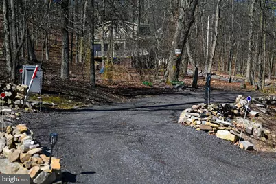 51 Katelyn Lane, Great Cacapon, WV 25422 - Photo 3