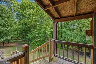 292 Creekview Ln, Berkeley Springs, WV 25411 - Photo 5