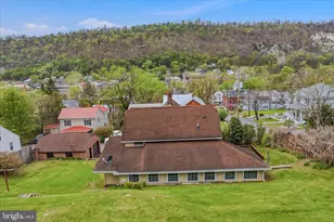 151 S Laurel Ave, Berkeley Springs, WV 25411 - Photo 31