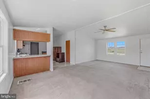 1420 Eppinger Rd, Berkeley Springs, WV 25411 - Photo 11