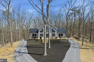 432 Lost Point Ln, Berkeley Springs, WV 25411 - Photo 35