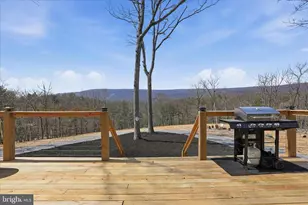 432 Lost Point Ln, Berkeley Springs, WV 25411 - Photo 5