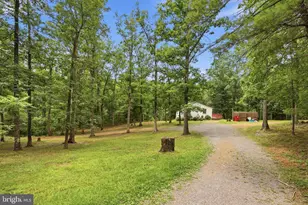 371 Oak Hill Rd, Berkeley Springs, WV 25411 - Photo 57