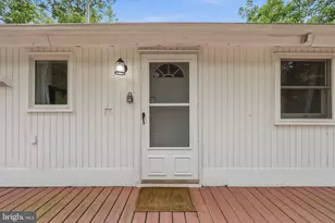 371 Oak Hill Rd, Berkeley Springs, WV 25411 - Photo 43
