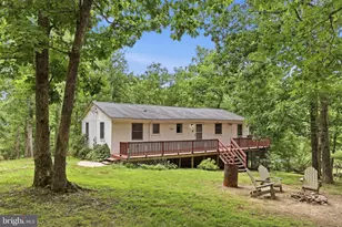 371 Oak Hill Rd, Berkeley Springs, WV 25411 - Photo 41