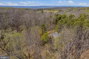 264 Clear Spring Ln, Berkeley Springs, WV 25411 - Photo 27