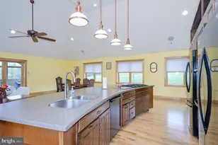30 Clara Ln, Berkeley Springs, WV 25411 - Photo 11