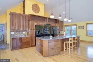 30 Clara Ln, Berkeley Springs, WV 25411 - Photo 7