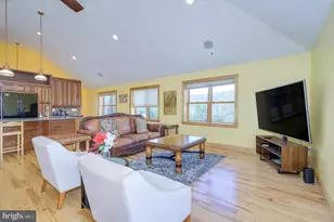 30 Clara Ln, Berkeley Springs, WV 25411 - Photo 15