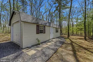 350 Keiter Dr, Great Cacapon, WV 25422 - Photo 15