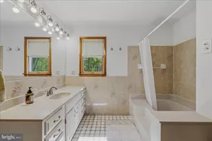 350 Keiter Dr, Great Cacapon, WV 25422 - Photo 21