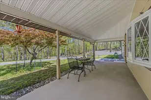 350 Keiter Dr, Great Cacapon, WV 25422 - Photo 7
