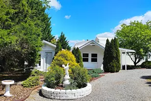 187 Sunny Meadow Place, Berkeley Springs, WV 25411 - Photo 3