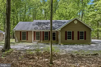 196 Flagstone Lane, Berkeley Springs, WV 25411 - Photo 1