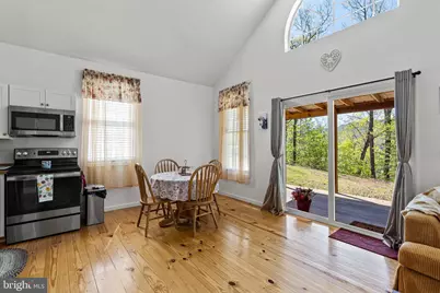 21 Thornwood Drive, Berkeley Springs, WV 25411 - Photo 15