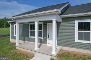 147 Greg Dr, Berkeley Springs, WV 25411 - Photo 17