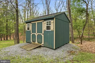 354 Cielo Ln, Berkeley Springs, WV 25411 - Photo 33