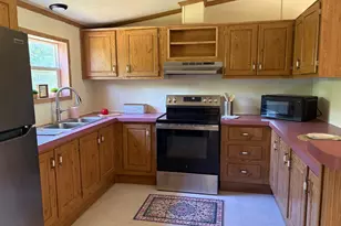 242 Rankin Ln, Berkeley Springs, WV 25411 - Photo 9
