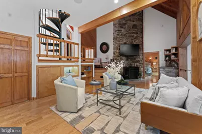 310 Red Gate Retreat Way, Berkeley Springs, WV 25411 - Photo 27