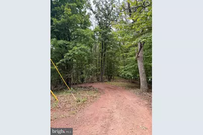 448 Chickloon Lane, Great Cacapon, WV 25422 - Photo 23