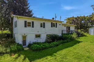 627 Apple Orch Cir, Berkeley Springs, WV 25411 - Photo 35