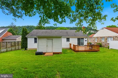 488 Harrison Avenue, Berkeley Springs, WV 25411 - Photo 5