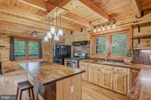 711 Cannon Dr, Berkeley Springs, WV 25411 - Photo 15