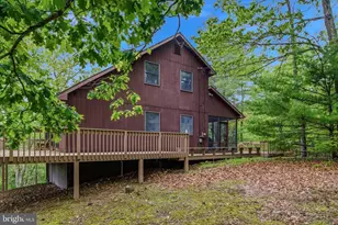 560 Moss Ln, Great Cacapon, WV 25422 - Photo 3