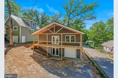 21 Hilltop Street, Berkeley Springs, WV 25411 - Photo 3